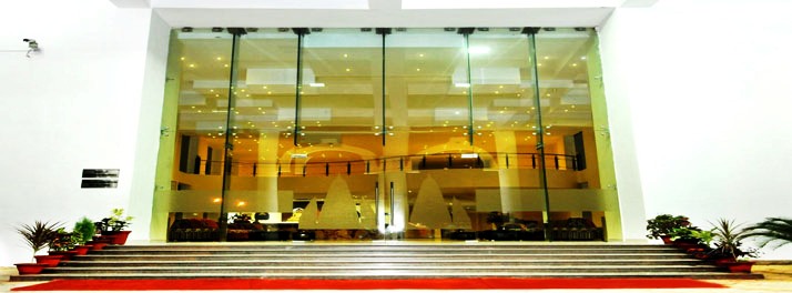 Hotel The Imperial - Bodh Gaya 01.jpg